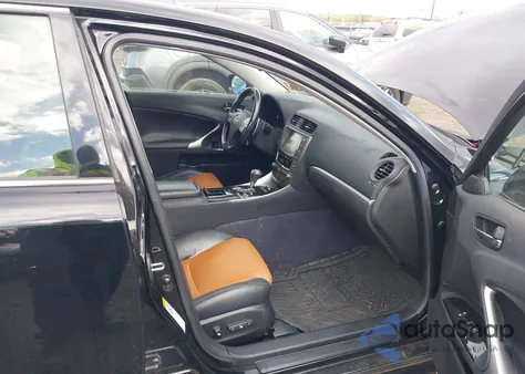 2013 Lexus Is 250 z USA, uszkodzony, nr VIN JTHCF5C27D5062119